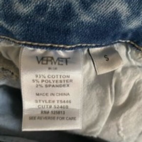 Vervet Super High Rise Denim Shorts with Stretch Small - Picture 4 of 4